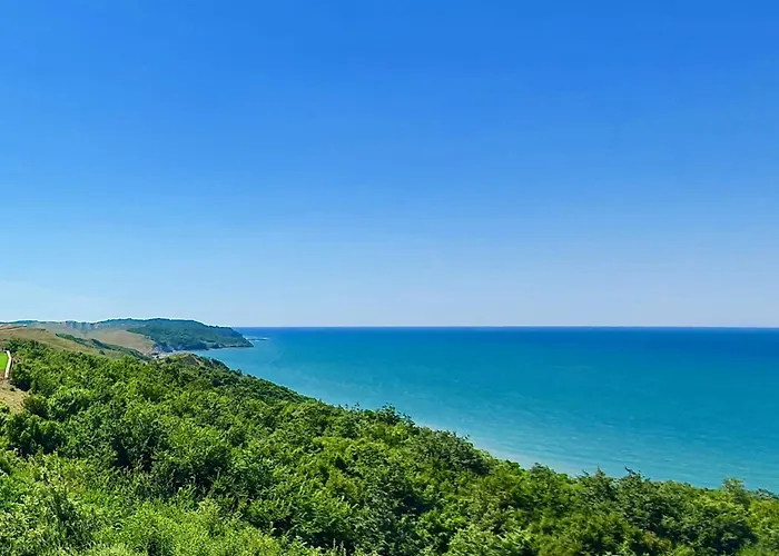 Sol By Prive - Boutique - Kepi I Rodonit 4*