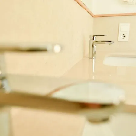 Hotel Sol By Prive - Boutique - Kepi I Rodonit Shetaj
